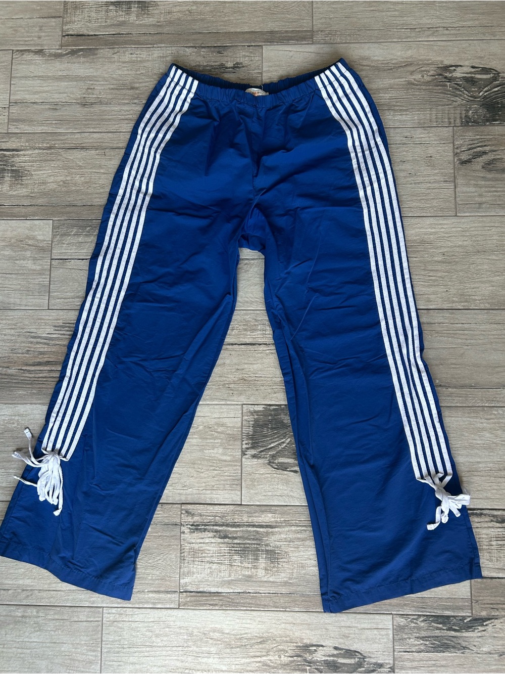 Cali 1850 Los Angeles Blue Wide Leg Track Pants Bow Stripes M